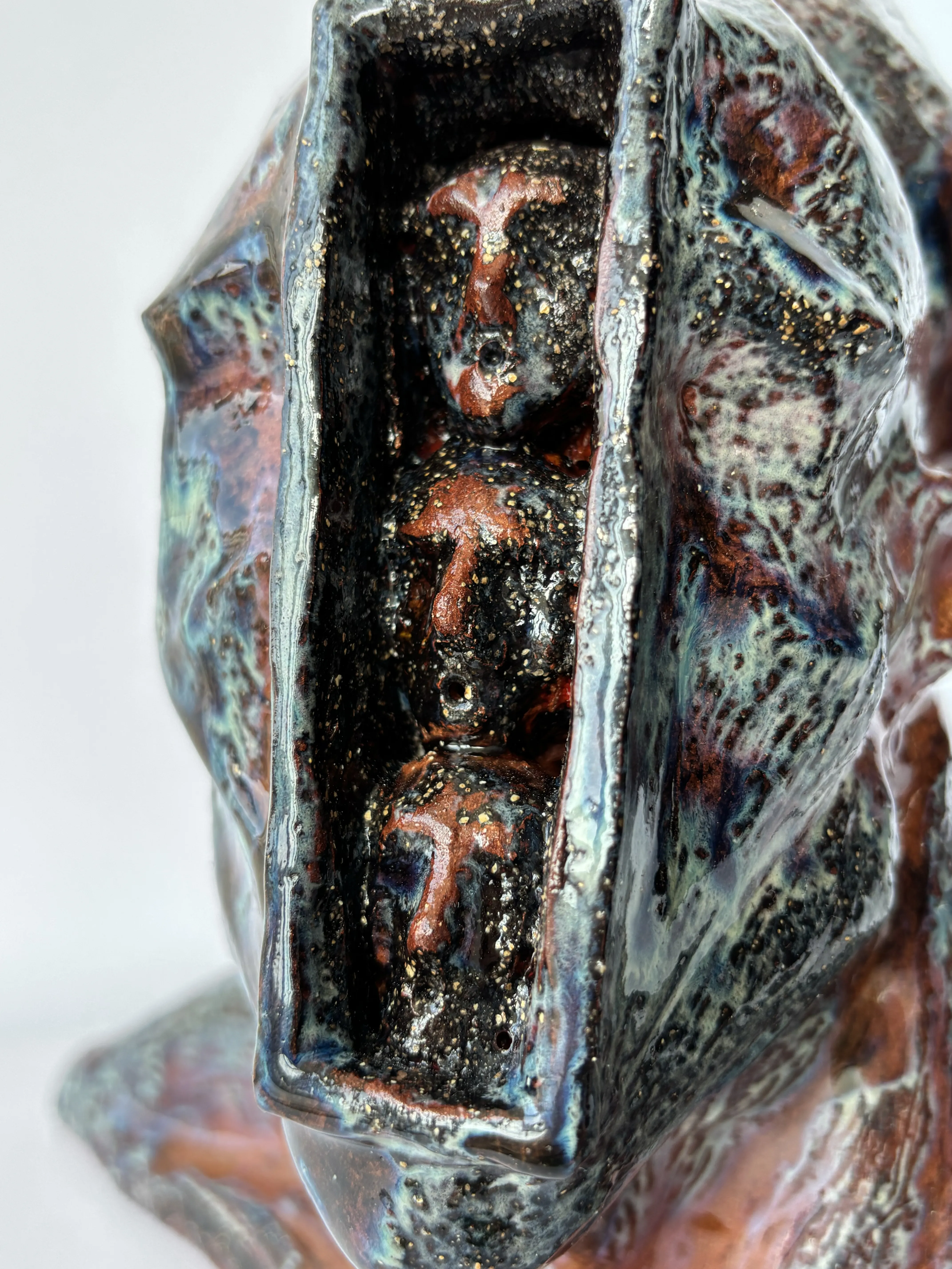 Image of Heads by VITALIY KRASUTSKIY, size: 35х25х25, made of Chamotte clay, glazes, Sculpture medium, from Lviv, part of the Series 1 series, priced at $600 Photo 2 of 10.