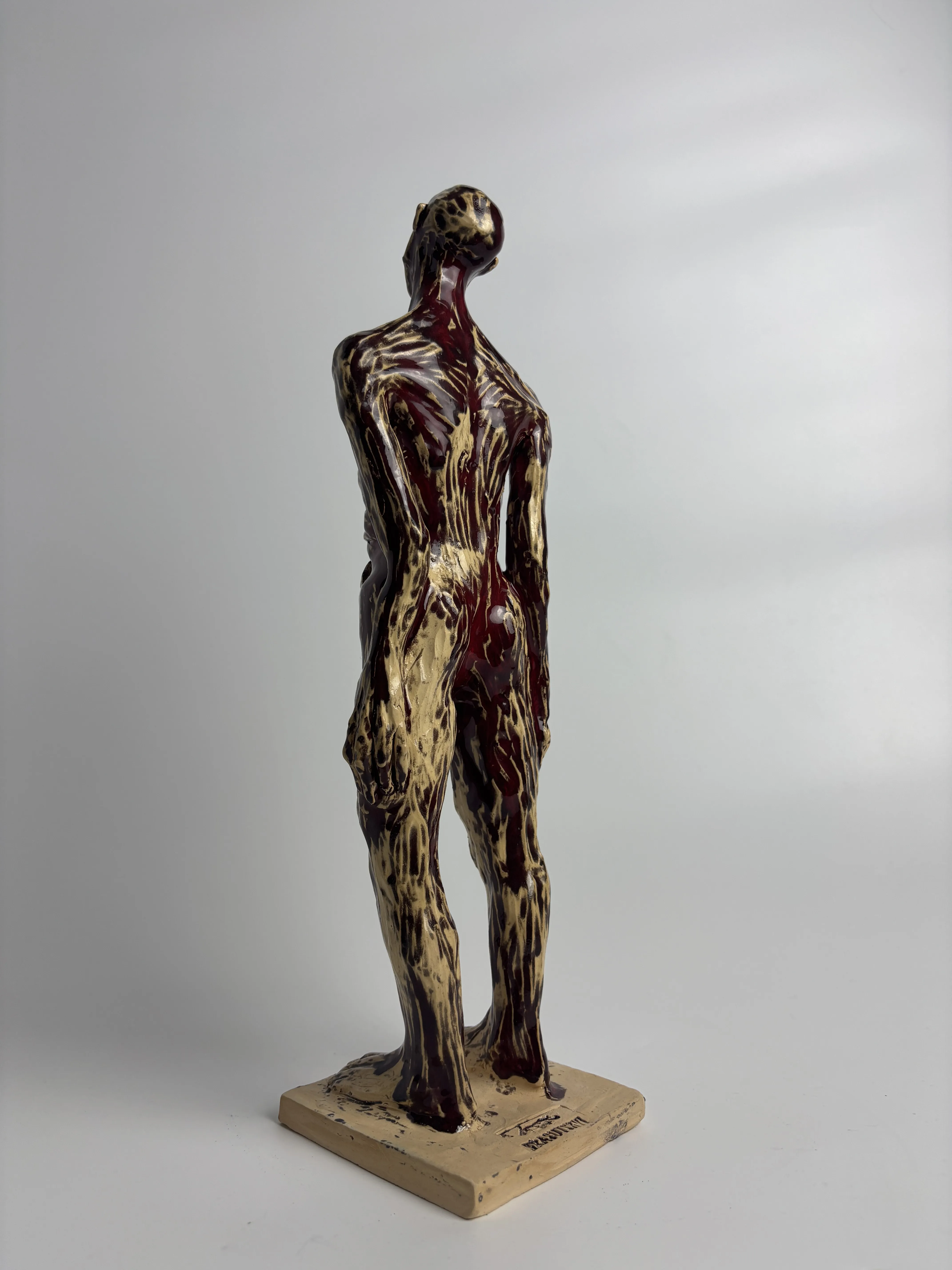 Зображення "Рана" від ВІТАЛІЙ КРАСУЦЬКИЙ, розмір: H=35 cm, матеріали: Шамотна глина, поливи, місто: Львів, ціна: €300 Фото 4 з 12.