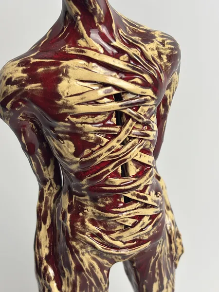 Зображення "Рана" від ВІТАЛІЙ КРАСУЦЬКИЙ, розмір: H=35 cm, матеріали: Шамотна глина, поливи, місто: Львів, ціна: €300 Фото 12 з 12.