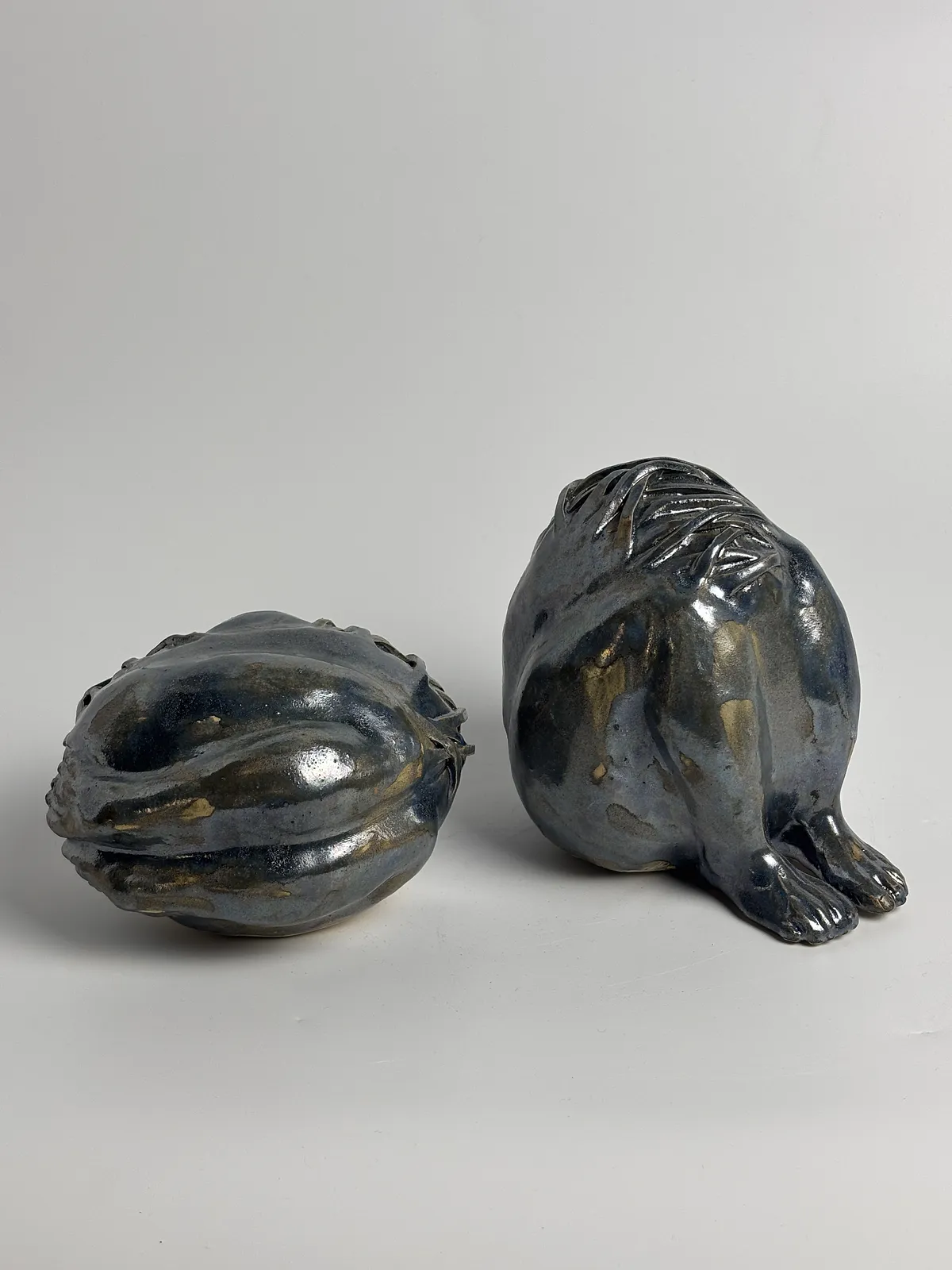 Image of Eyes by VITALIY KRASUTSKIY, made of Chamotte clay, glazes, Sculpture medium, from Lviv, part of the Series 1 series, priced at €200 Photo 12 of 12.