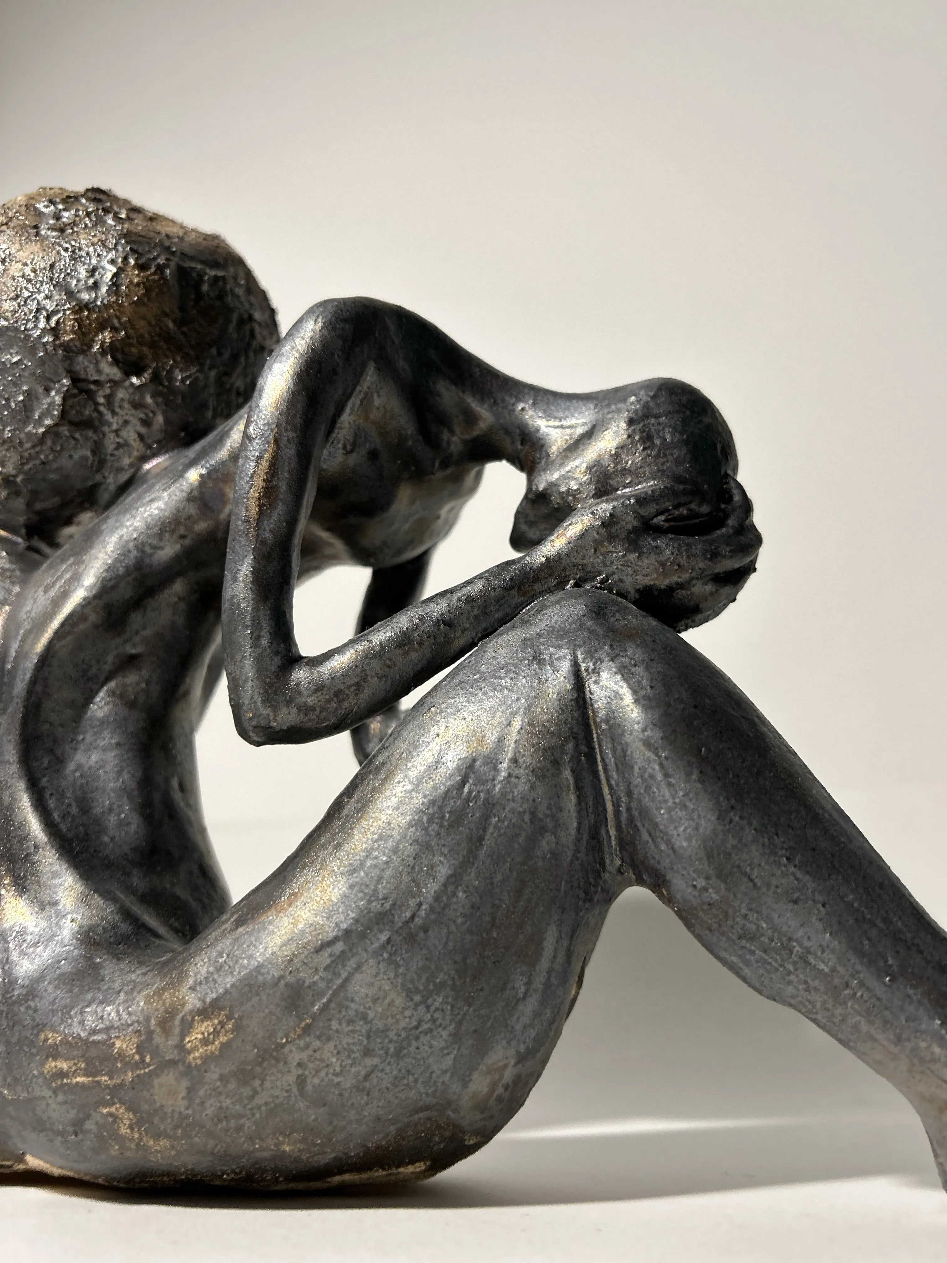 Image of Quarrel by VITALIY KRASUTSKIY, made of Chamotte clay, ceramic glazes, plaster, acrylic, Sculpture medium, from Lviv, part of the Series 1 series Photo 6 of 6.