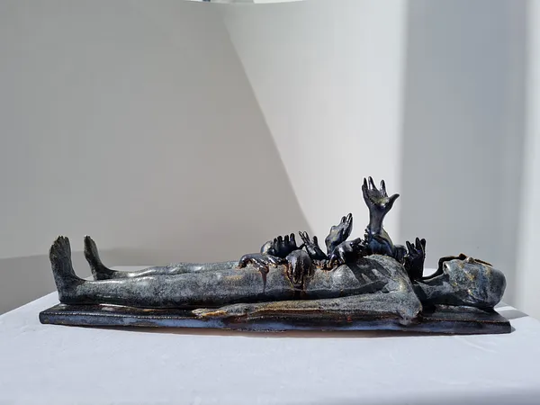 Image of Insomnia by VITALIY KRASUTSKIY, size: 35х25х17, Sculpture medium, from Lviv, part of the Series 1 series Photo 2 of 8.
