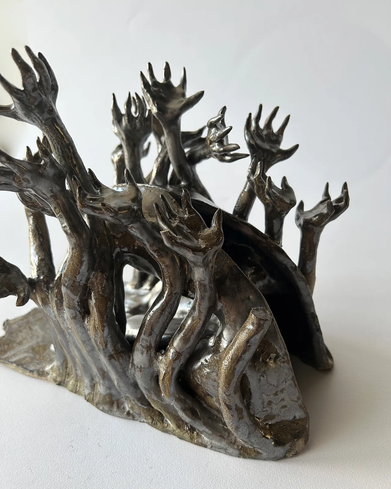 Image of Repentance by VITALIY KRASUTSKIY, made of Chamotte clay, glazes, Sculpture medium, part of the Series 1 series, priced at €400 Photo 4 of 9.