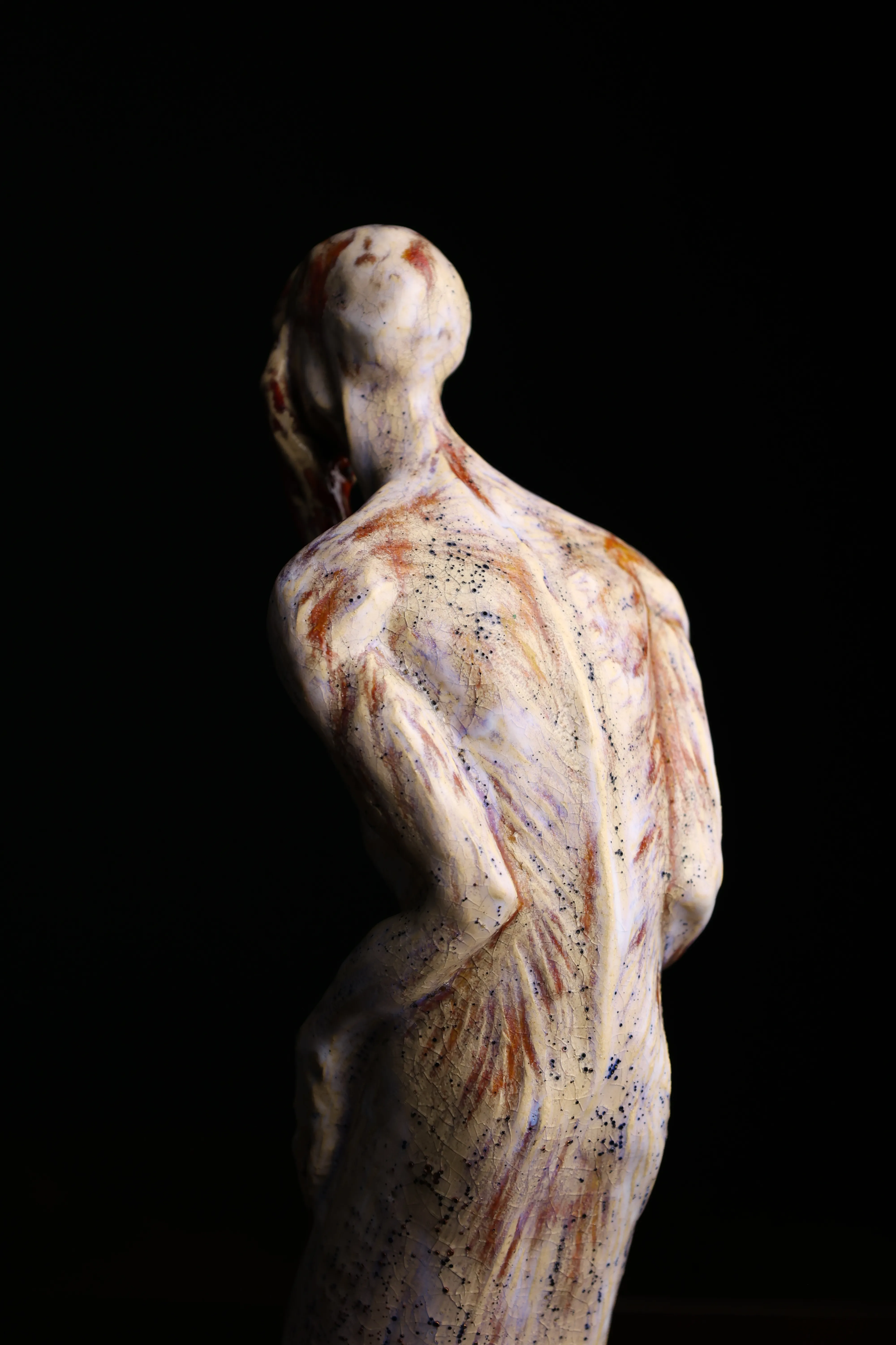 Зображення "From the void" від ВІТАЛІЙ КРАСУЦЬКИЙ, розмір: H=38 cm, матеріали: Шамотна глина, поливи, медіум: Скульптура, місто: Львів, ціна: €1000 (≈ 51 771 грн) Фото 9 з 11.