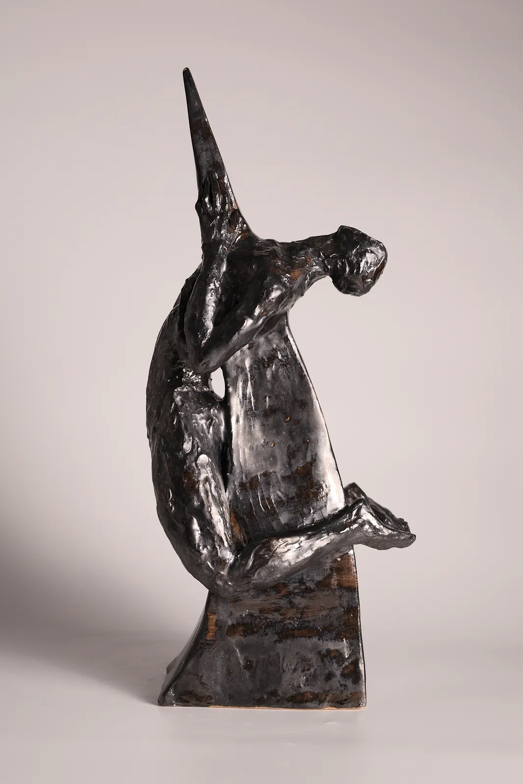 Image of Шпиль by VITALIY KRASUTSKIY, size: H=45 cm, made of Шамотна глина, поливи, Sculpture medium, from Львів, part of the Series 1 series, priced at €500 Photo 6 of 12.