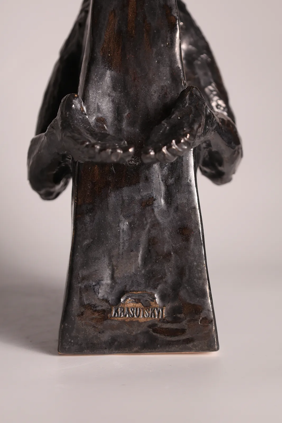 Image of Шпиль by VITALIY KRASUTSKIY, size: H=45 cm, made of Шамотна глина, поливи, Sculpture medium, from Львів, part of the Series 1 series, priced at €500 Photo 10 of 12.