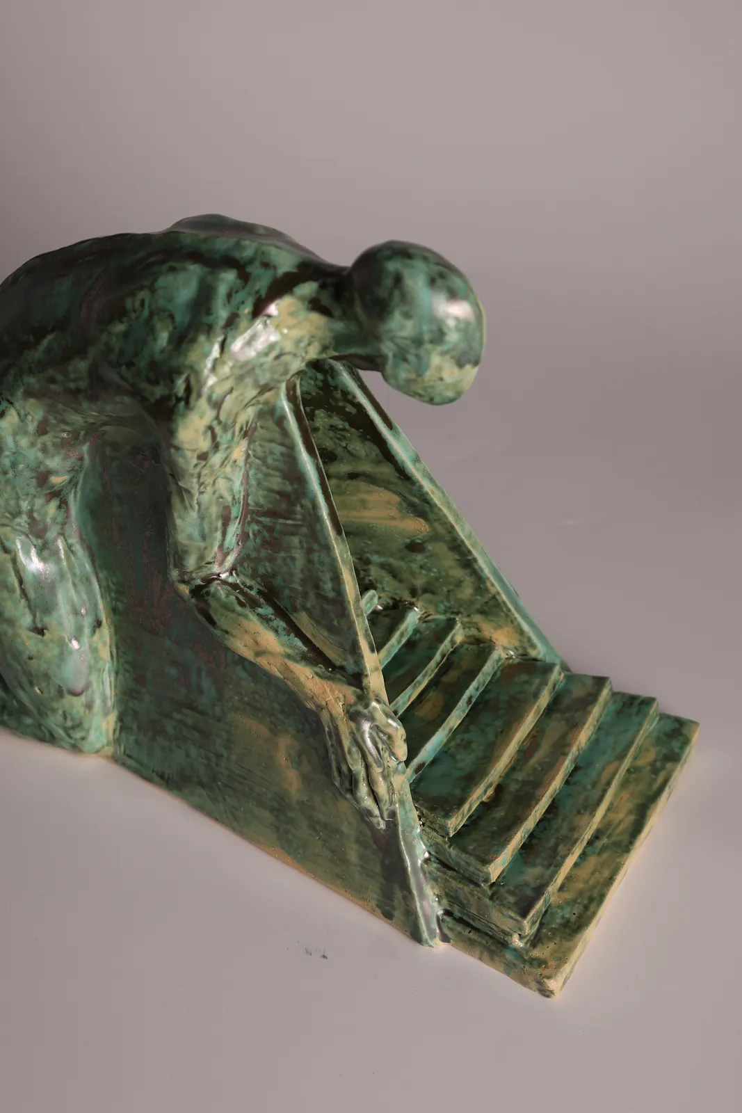 Image of Exit by VITALIY KRASUTSKIY, size: 48х25х15, made of Шамотна глина, поливи, Sculpture medium, from Львів, part of the Series 1 series, priced at €700 Photo 9 of 10.