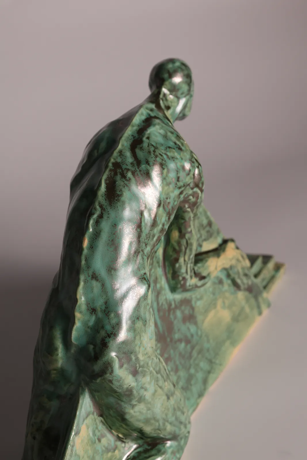 Image of Exit by VITALIY KRASUTSKIY, size: 48х25х15, made of Шамотна глина, поливи, Sculpture medium, from Львів, part of the Series 1 series, priced at €700 Photo 10 of 10.
