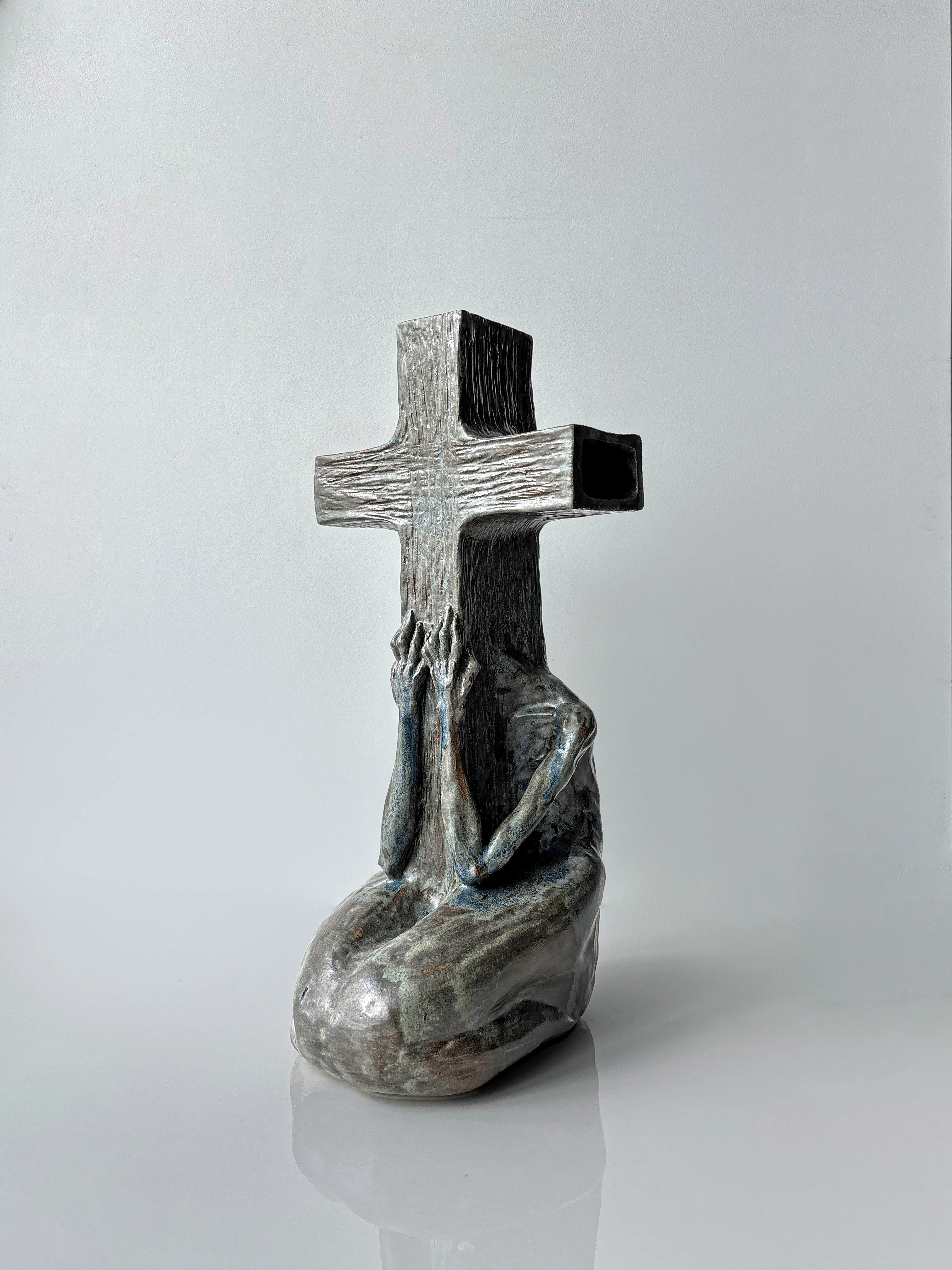 Image of Cross-headed by VITALIY KRASUTSKIY, size: 44x24x20 cm, made of Chamotte clay, glazes, Sculpture medium, from Lviv, part of the Series 1 series, priced at €1200 Photo 4 of 10.