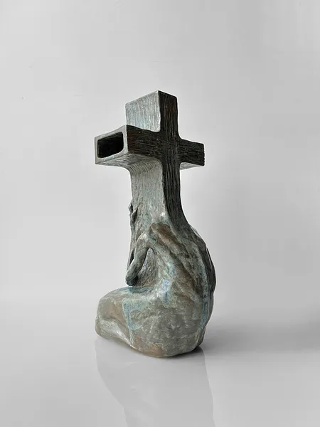 Image of Cross-headed by VITALIY KRASUTSKIY, size: 44x24x20 cm, made of Chamotte clay, glazes, Sculpture medium, from Lviv, part of the Series 1 series, priced at €1200 Photo 9 of 10.