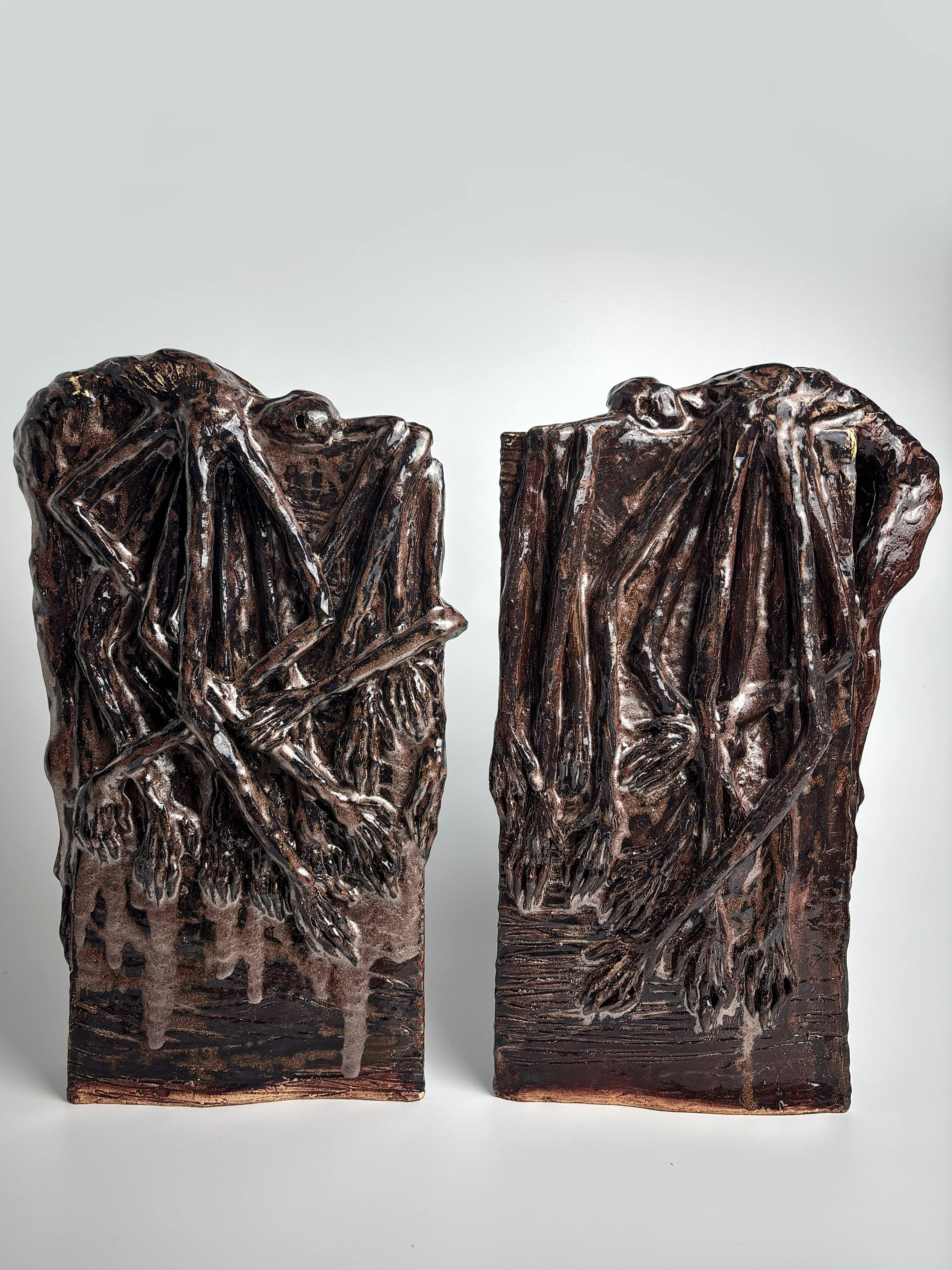 Image of Disappointment 4 by VITALIY KRASUTSKIY, size: 40х20 см, made of Chamotte clay, glazes, Sculpture medium, from Lviv, part of the Sculpture 2 series, priced at $400 Photo 2 of 4.