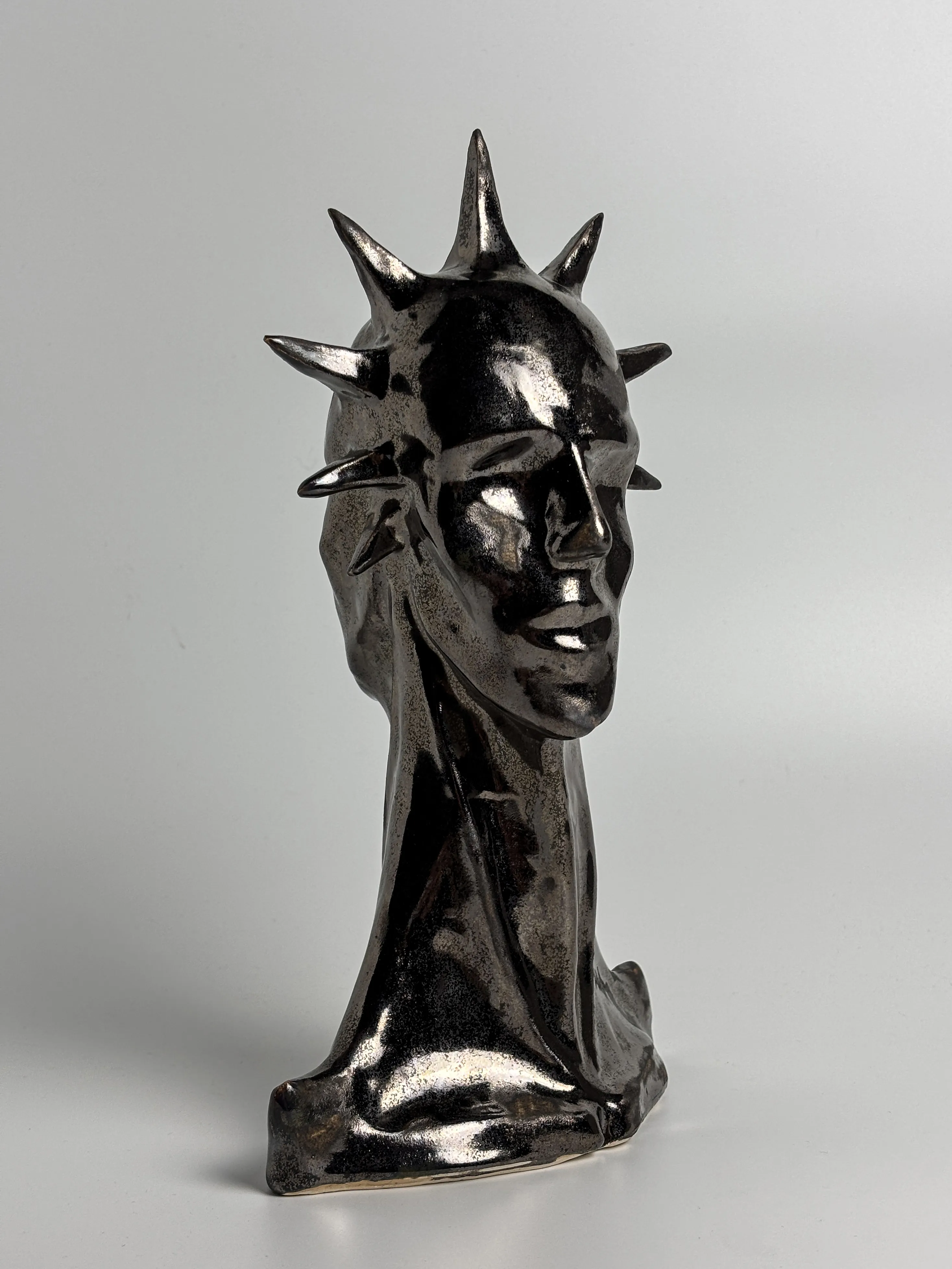 Image of Гордість by VITALIY KRASUTSKIY, size: 30х20 см, Sculpture medium, part of the Series 1 series Photo 6 of 10.