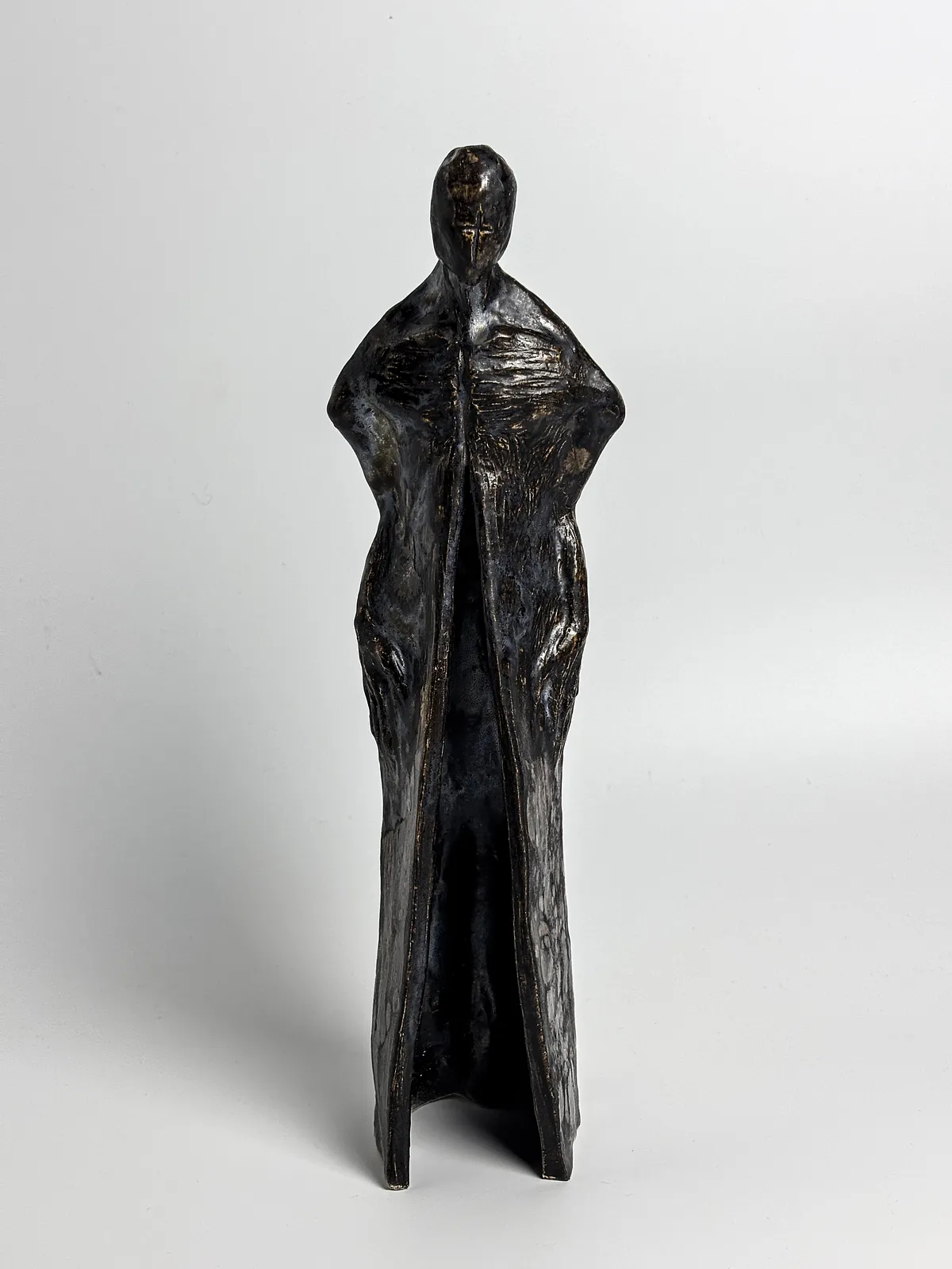 Image of Spirit by VITALIY KRASUTSKIY, made of Chamotte clay, glazes, Sculpture medium, from Lviv, part of the Series 1 series Photo 2 of 10.