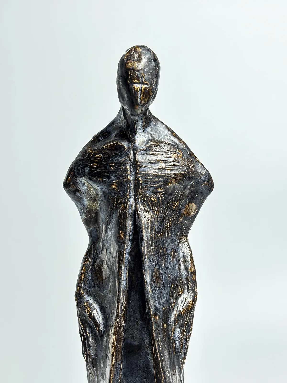 Image of Spirit by VITALIY KRASUTSKIY, made of Chamotte clay, glazes, Sculpture medium, from Lviv, part of the Series 1 series Photo 7 of 10.
