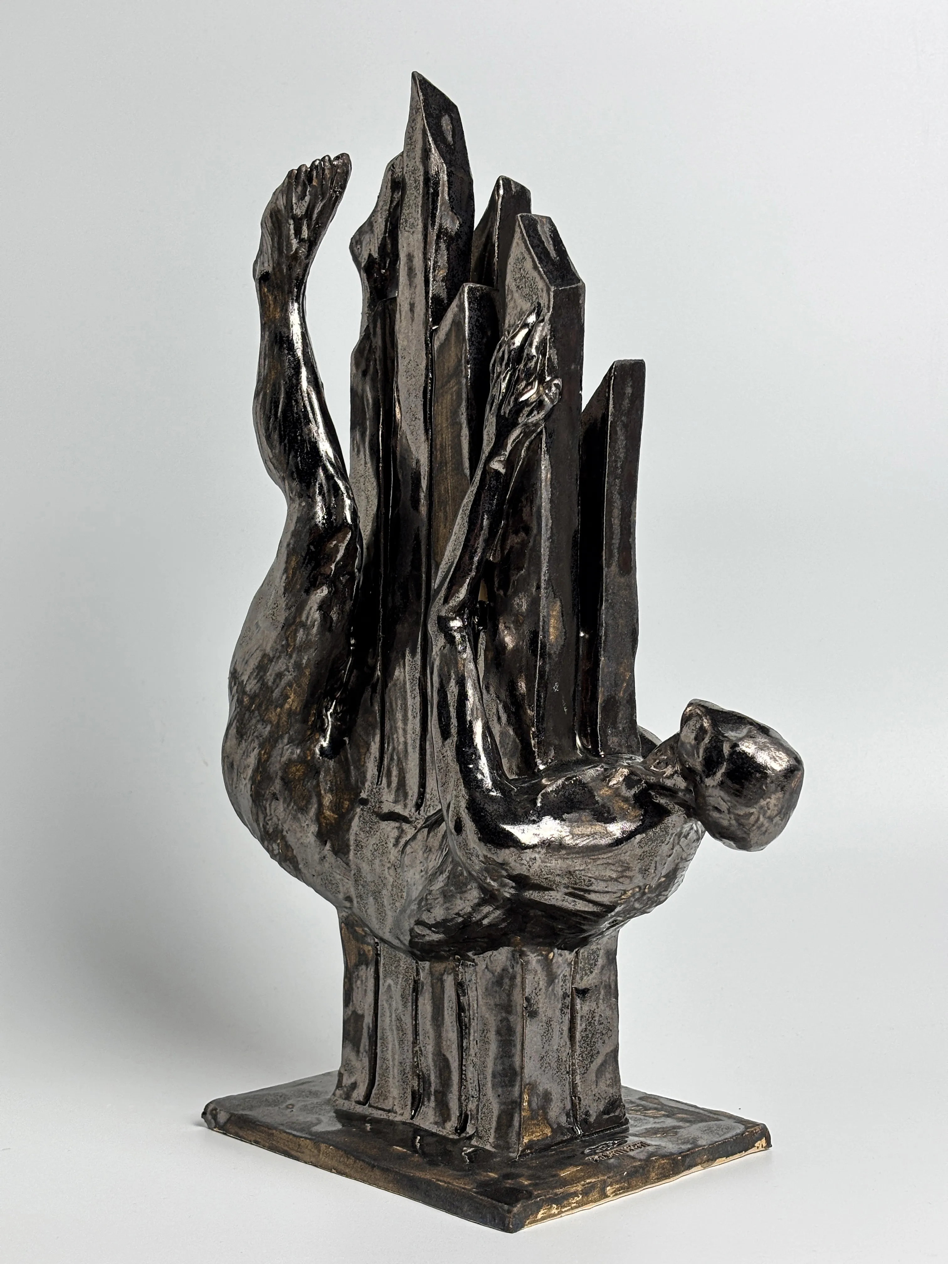 Image of Decline by VITALIY KRASUTSKIY, size: 42х30х15 см, made of Chamotte clay, glazes, Sculpture medium, from Lviv, part of the Series 1 series, priced at €1200 Photo 4 of 10.