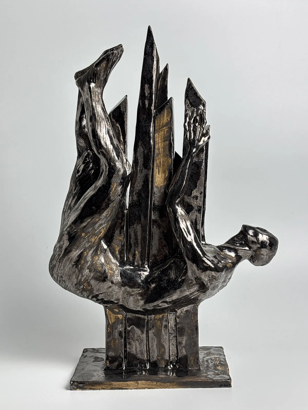 Image of Decline by VITALIY KRASUTSKIY, made of Chamotte clay, glazes, Sculpture medium, from Lviv, part of the Series 1 series, priced at €1200 Photo 5 of 10.