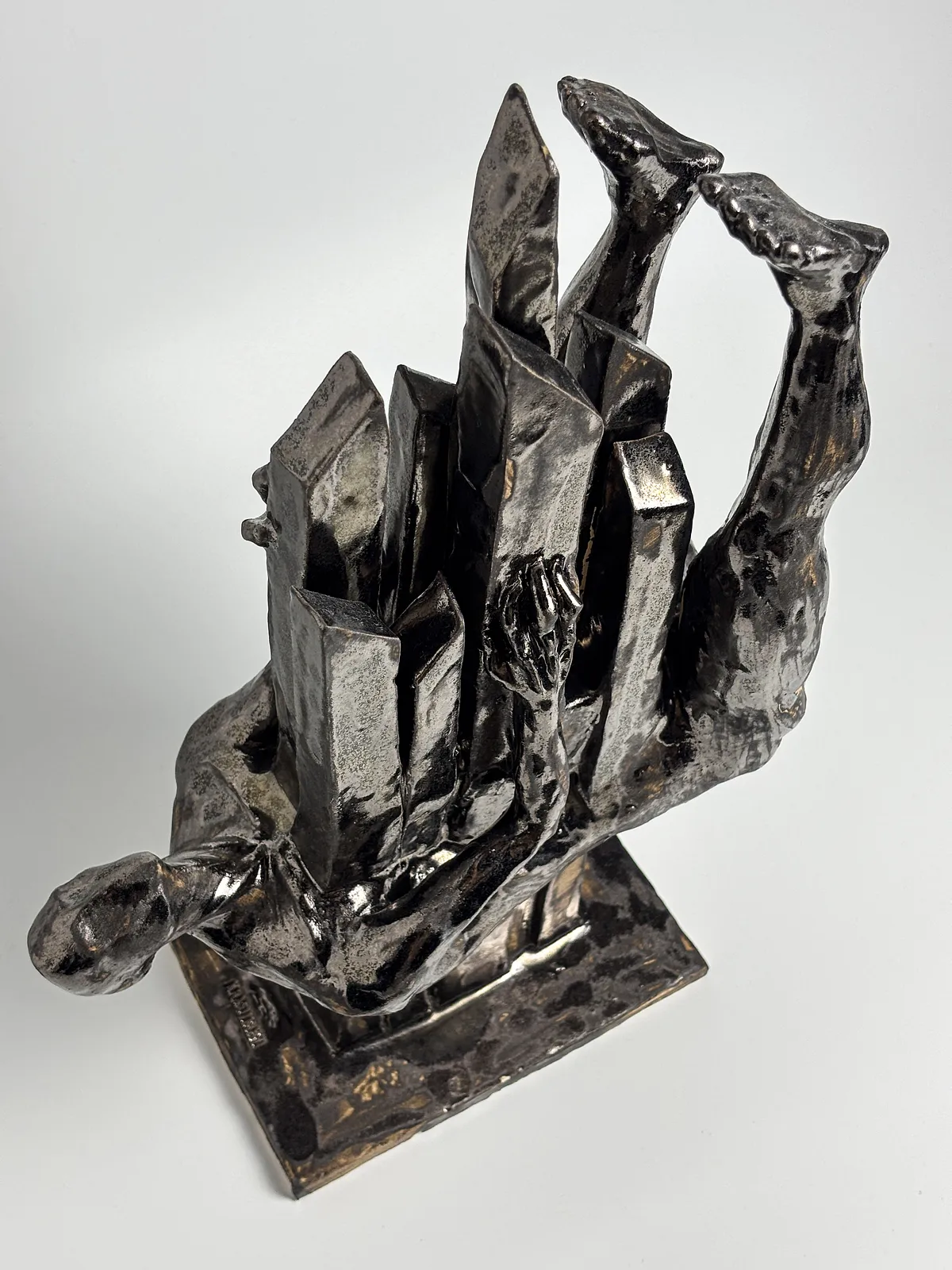 Image of Decline by VITALIY KRASUTSKIY, made of Chamotte clay, glazes, Sculpture medium, from Lviv, part of the Series 1 series, priced at €1200 Photo 8 of 10.